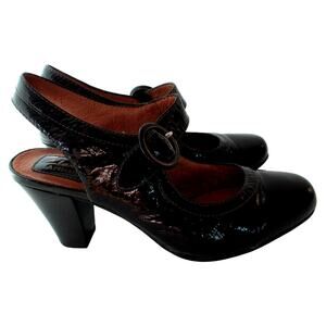 Clarks Artisan Women's Black Strappy Patent Leather High Heel Shoes Size 8M